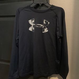 Under Armour long sleeve T